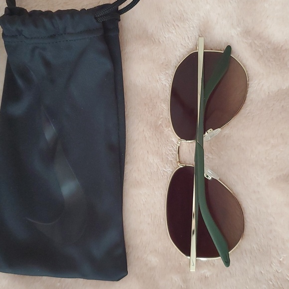 Nike Ascendant Aviator Sunglasses - Picture 4 of 9